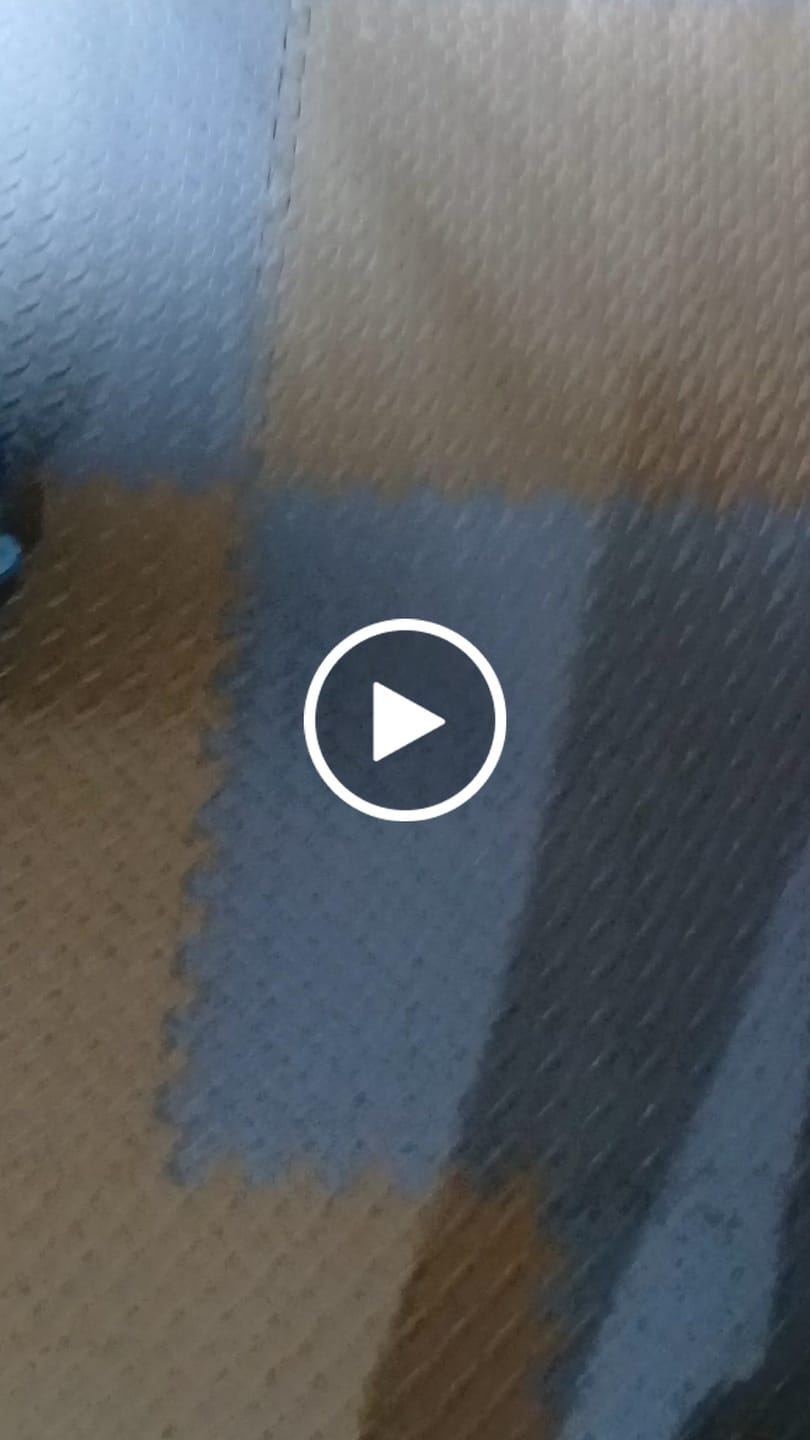 Customer video review of Pack De 4 Alfombras Piso Puzzle Goma Eva Antigolpes 60x60cm