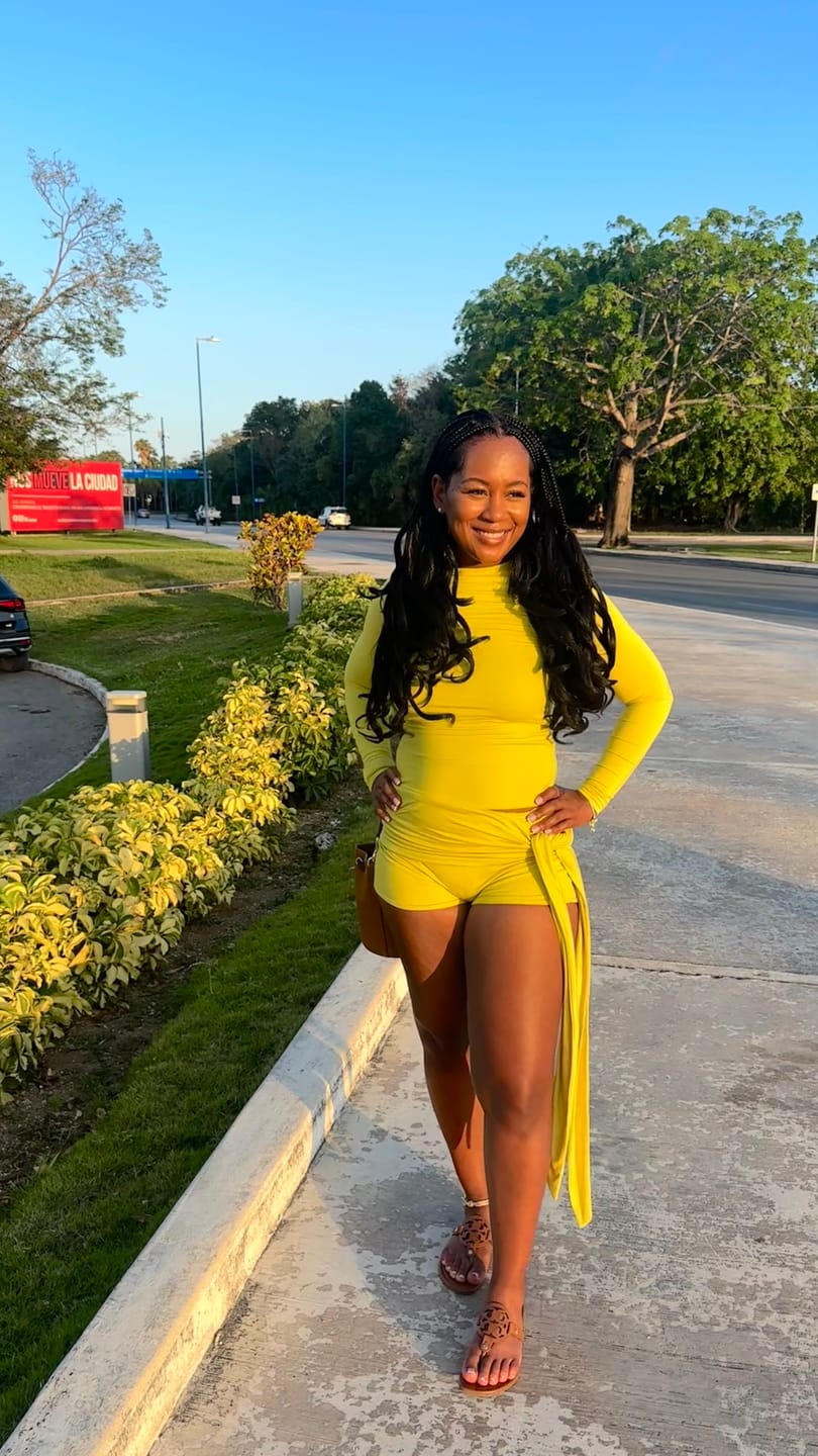 Customer photo review of Mia Top - Yellow Lime