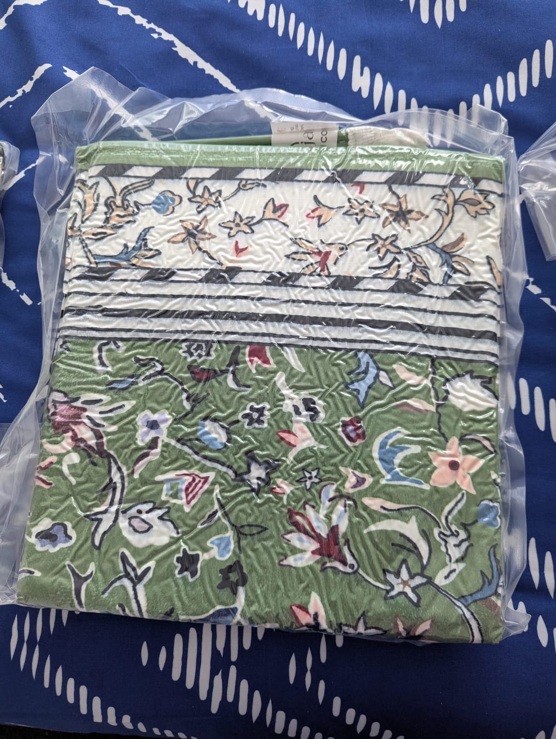 Customer photo review of Minbar Al Rawda Padded Prayer Mat