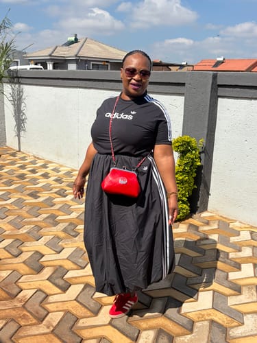 Customer photo review of ERA Mini Kisslock Chain Bag – Red