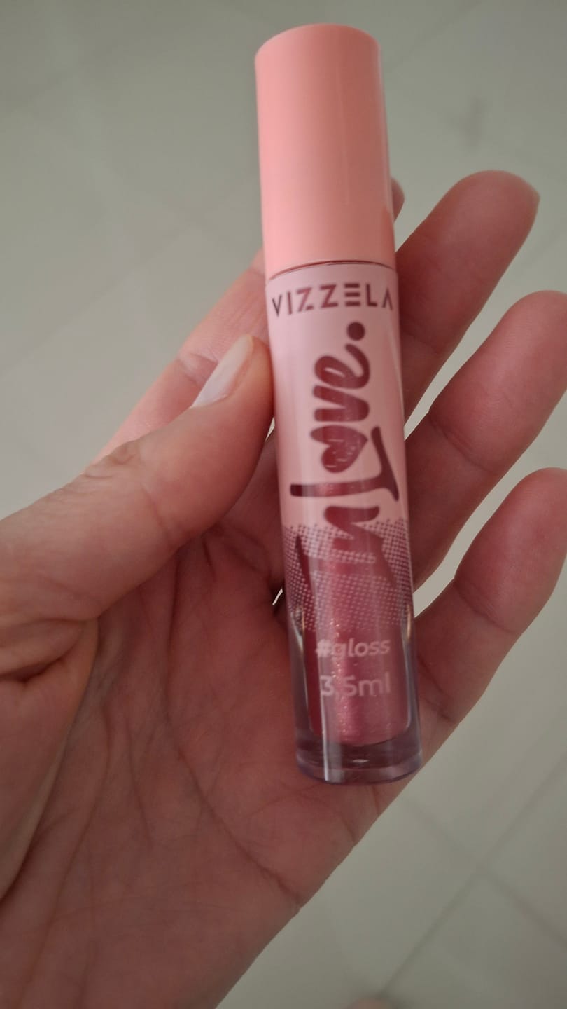Customer photo review of Gloss In Love