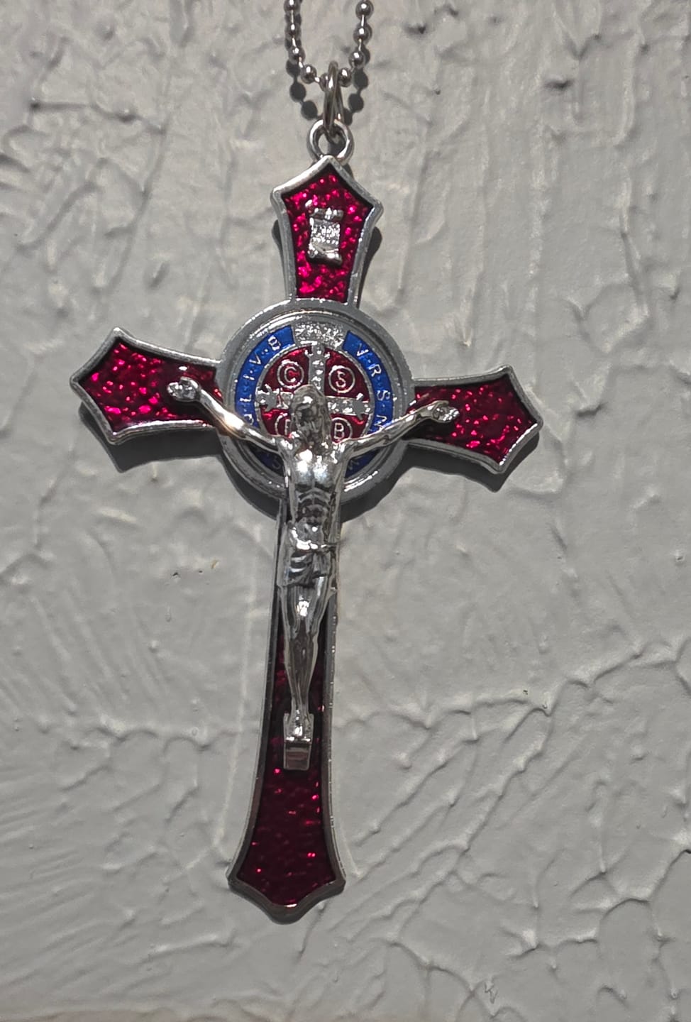 Customer photo review of FREE Today: Classic Style Red/Blue Crafted Crucifix Big Size Pendant Necklace(5 color)