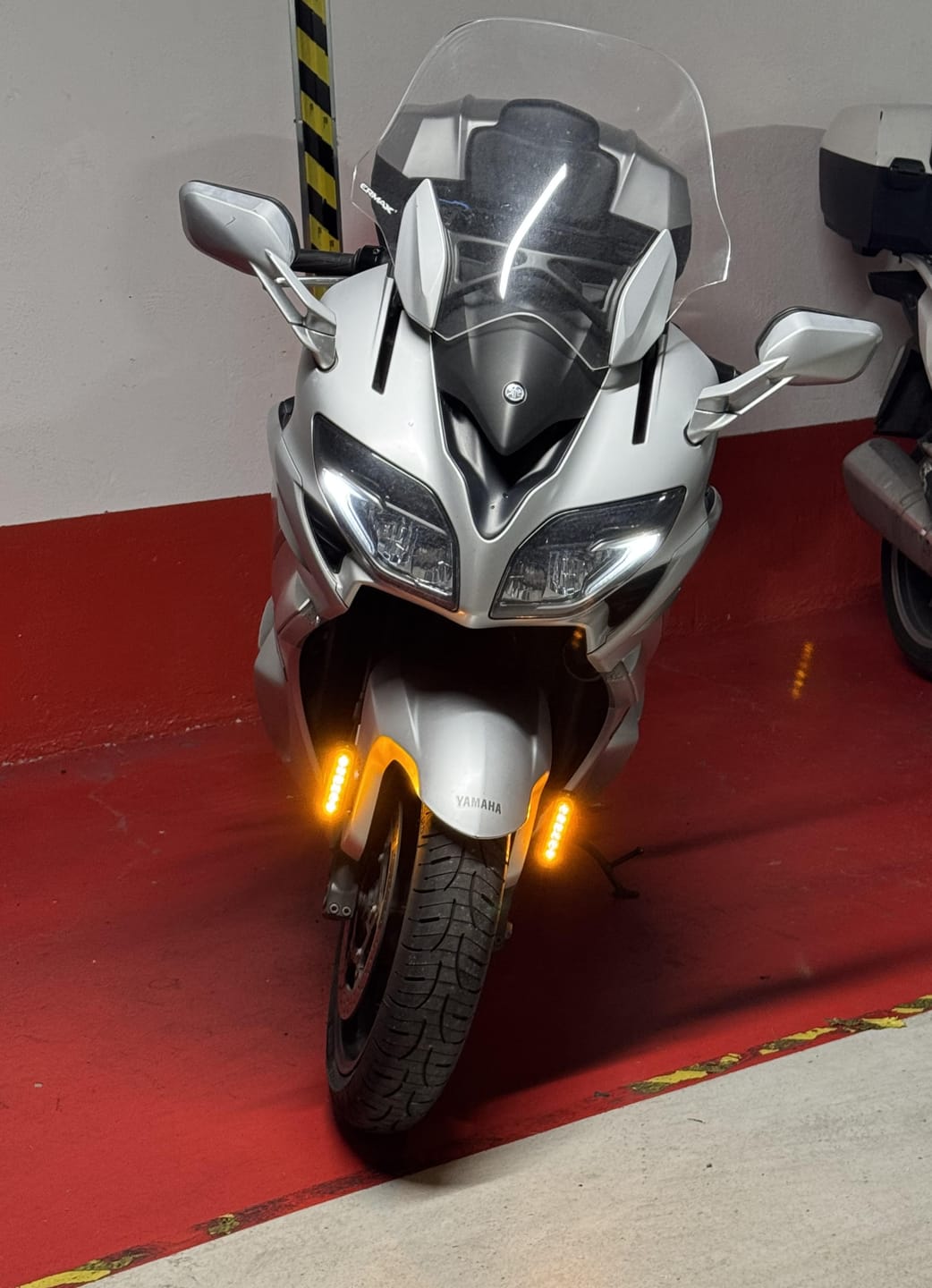Customer photo review of DRL Visibility Lighting Kit with Fender Mount - White or Amber