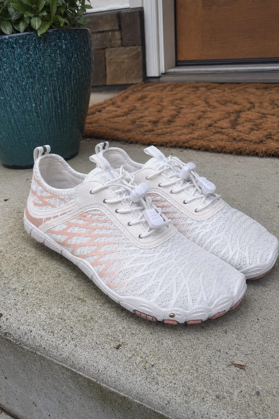 Customer photo review of Motion Ground™ – Copper-Grounded Barefoot Shoes for Natural Balance (Unisex)