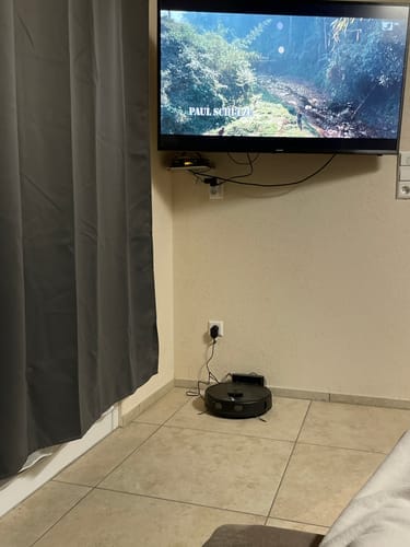 Customer photo review of Saugroboter V8 Pro – Smarte Reinigung mit Wischfunktion, LiDAR-Navigation & App-Steuerung für mühelose Sauberkeit