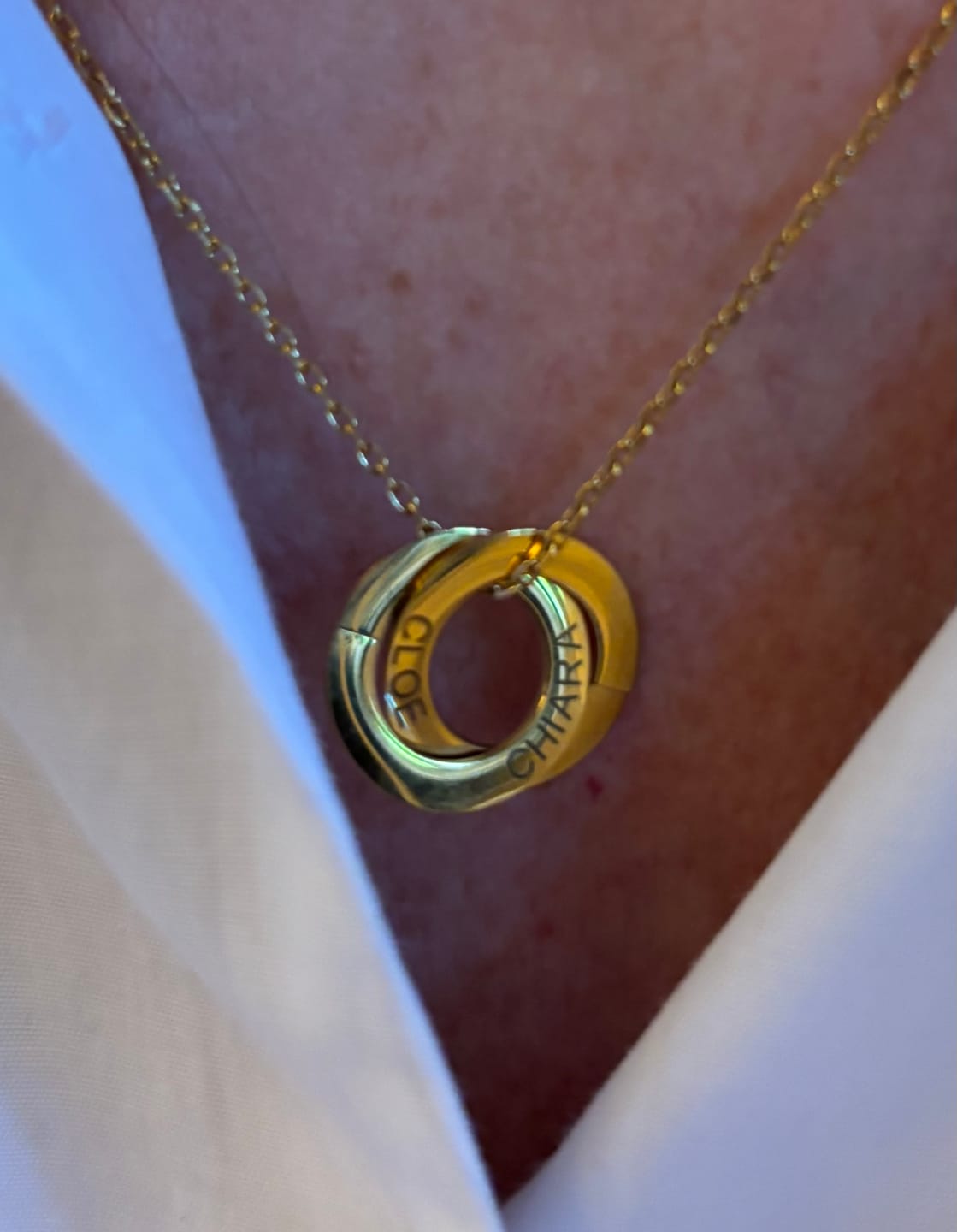 Customer photo review of Collar Amity - Personalizado