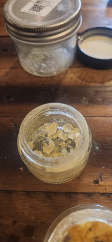 Customer photo review of Wedding Cake | Live Resin Diamonds