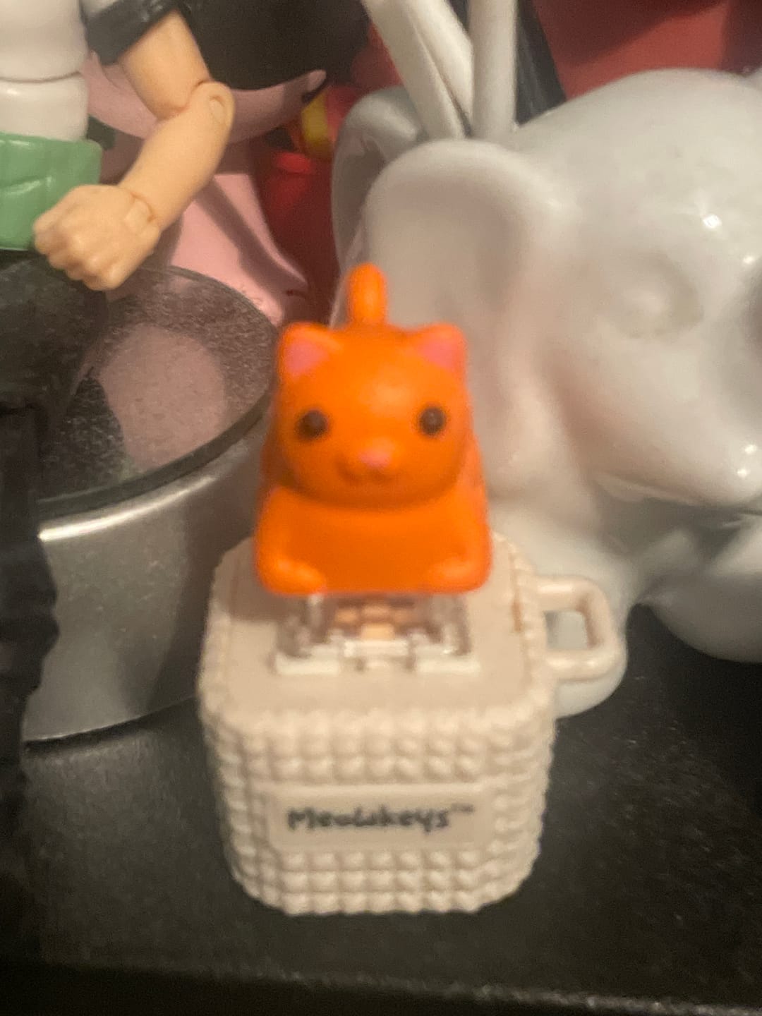 Customer photo review of Meowkey - Fidget Toy that Meows!