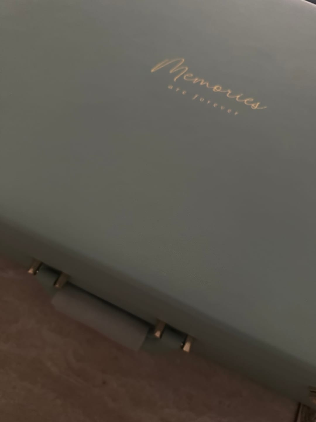 Customer photo review of Large Memory Keepsake Box
