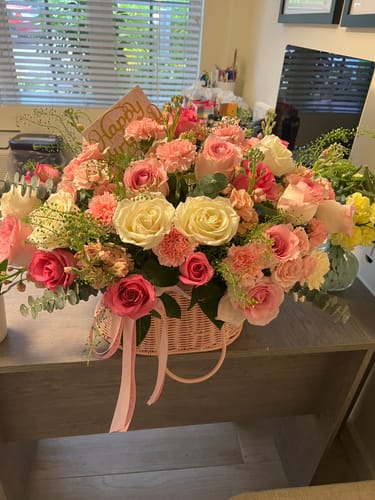 Customer photo review of W Basket - Pink Deluxe