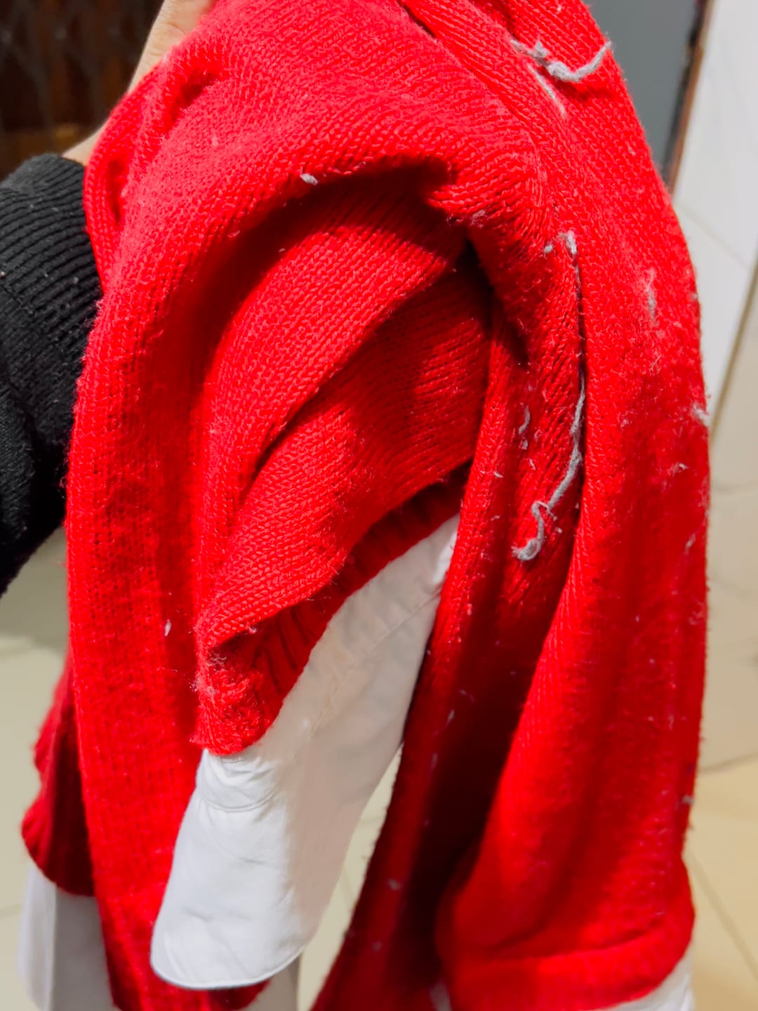 Customer photo review of ERA Signature Scarf