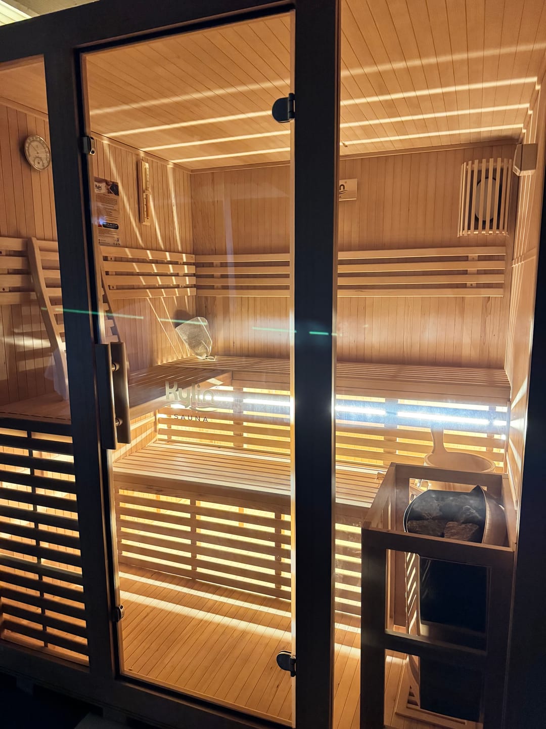 Customer photo review of Kylin Traditional Steam Sauna Room 4 Person QD-EA4