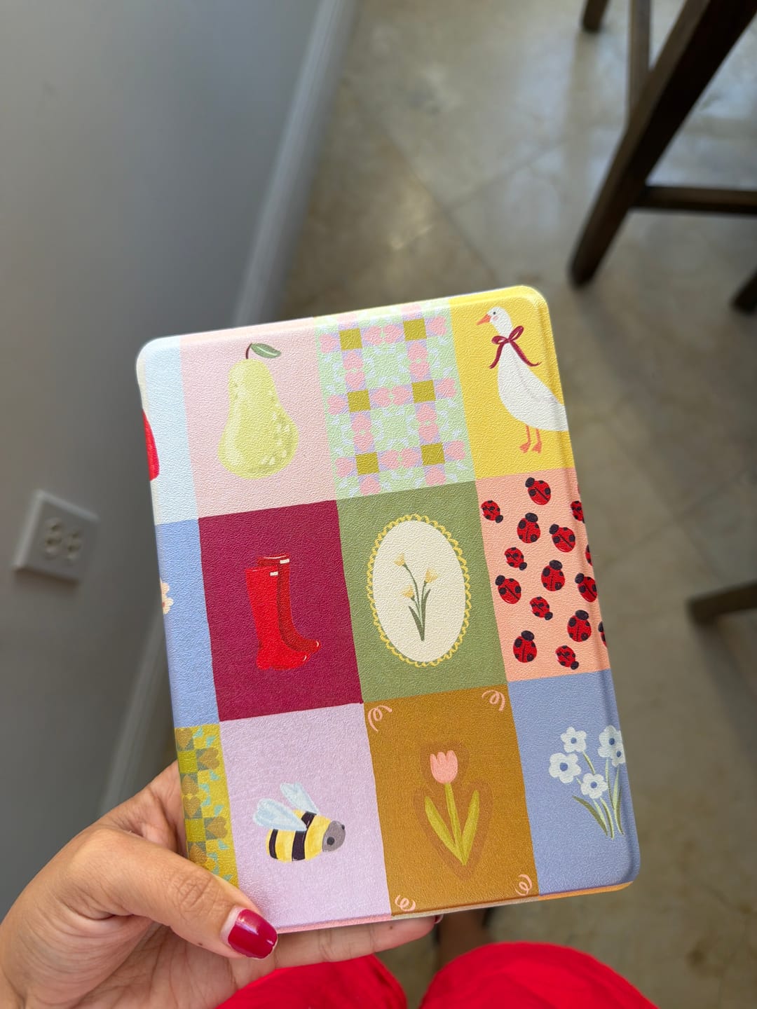 Customer photo review of Hello Spring - Kindle Case