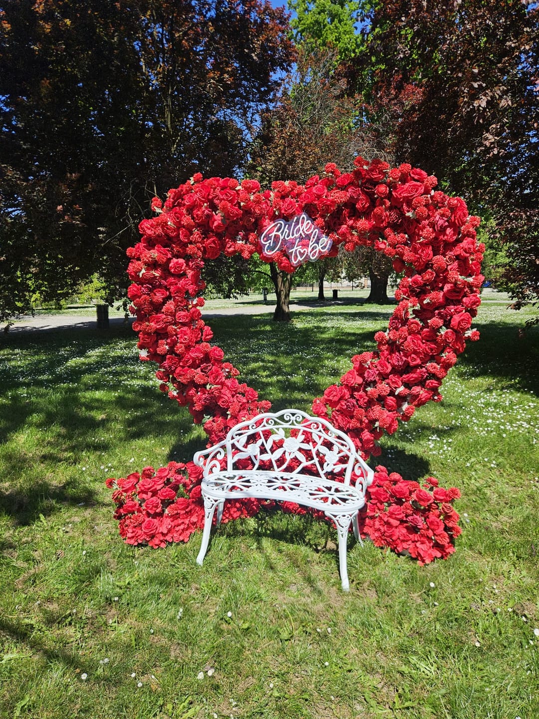 Customer photo review of AliFlowers 5D Red Rose Heart Arch for Proposal & Wedding Backdrop ALFAH004