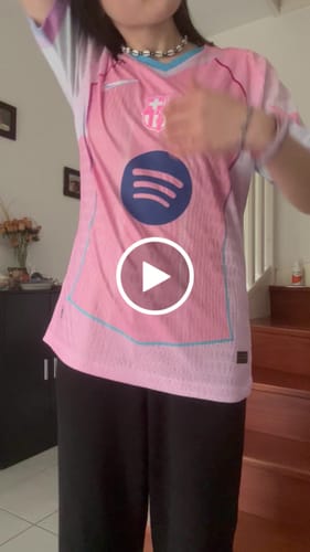 Customer video review of Maillot 25/26 Barcelone Spécial rose player