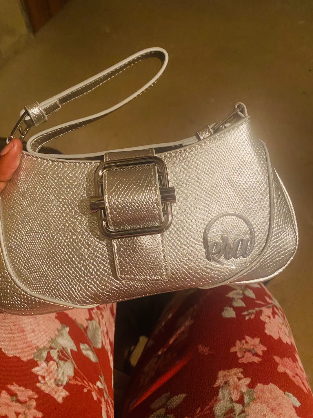 Customer photo review of Silver Lily Shoulder Bag