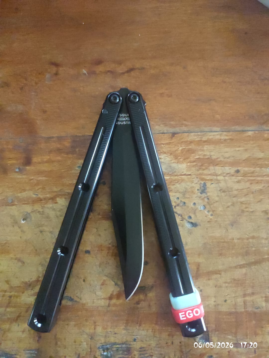 Customer photo review of Baliplus Kraken live/Fake Blade clone Balisong Channel Aluminum Handle Bushings 9cr18
