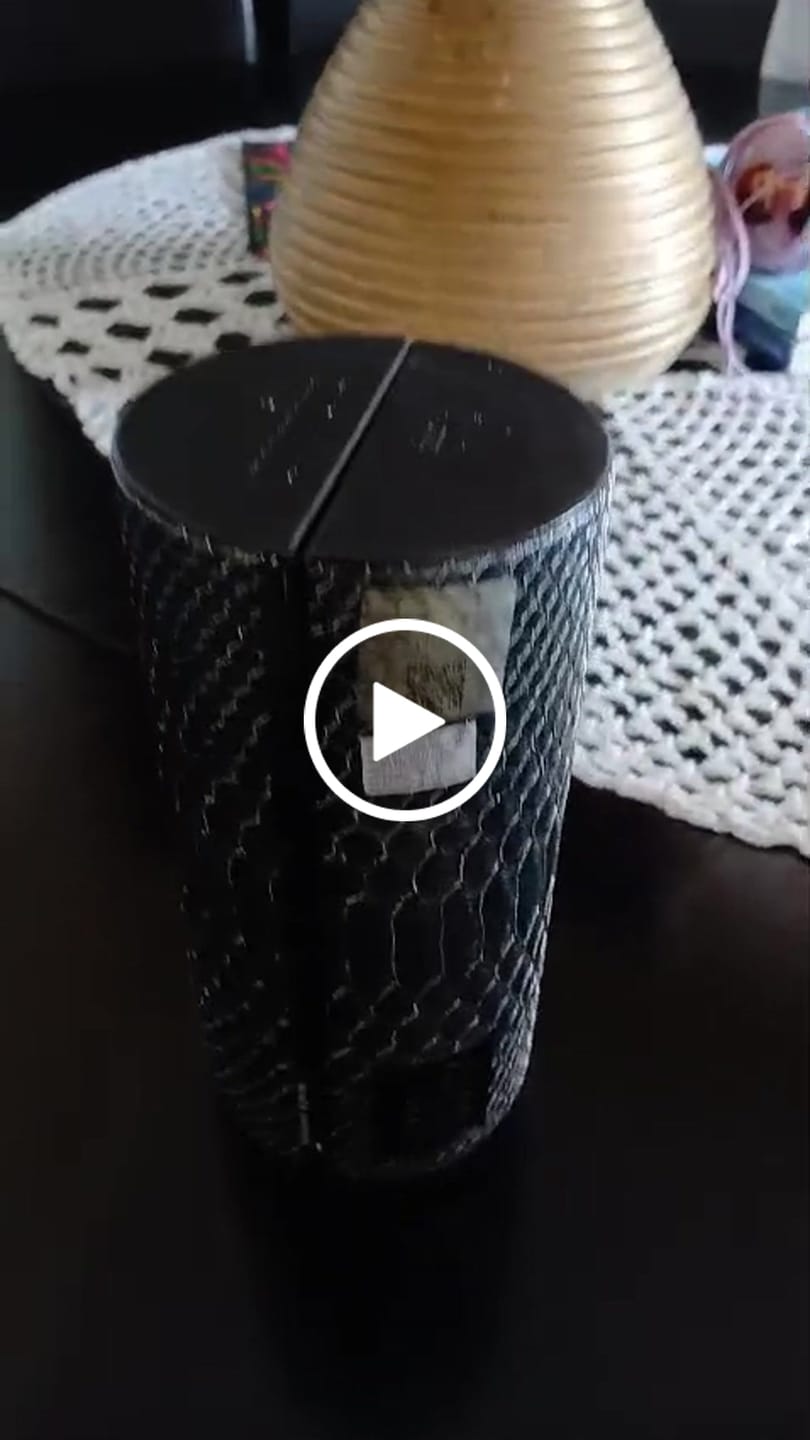 Customer video review of MUSAMAM BLACK INTENSE LATTAFA EDP 100ML
