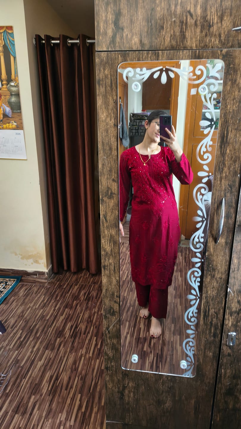 Customer photo review of Maroon 2 piece Rayon Mukaish set