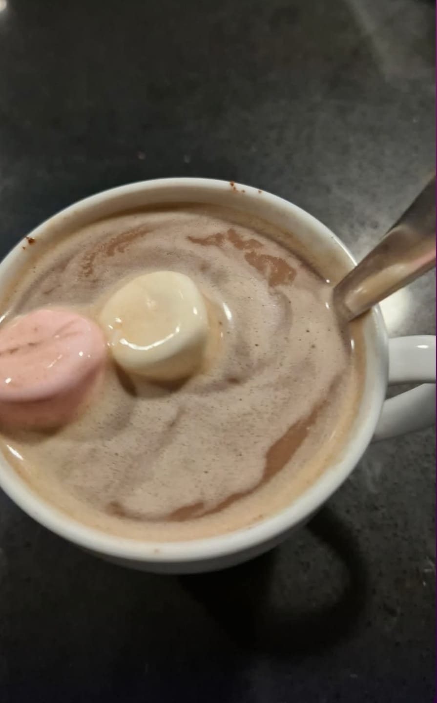 Customer photo review of Mylk Chocolate