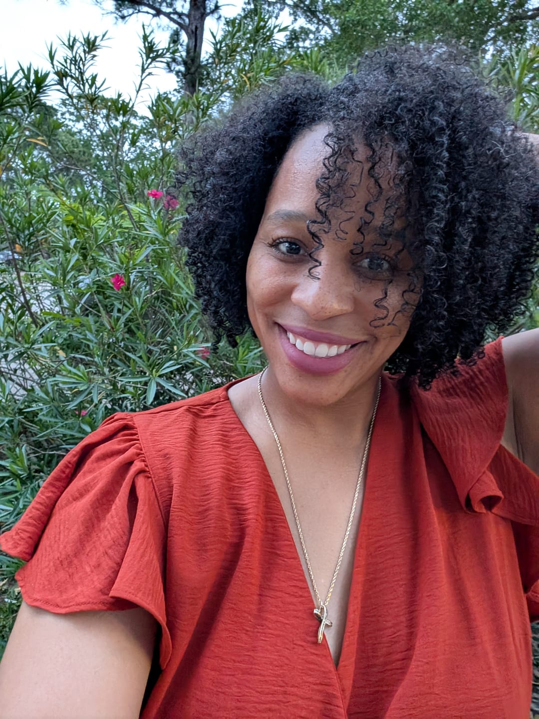 Customer photo review of Protect CurlMix SCALP Bundle - 10 for $10 Bundle - Every purchase keeps our factory running and our people working. THANK YOU! Ships Jan. 15th