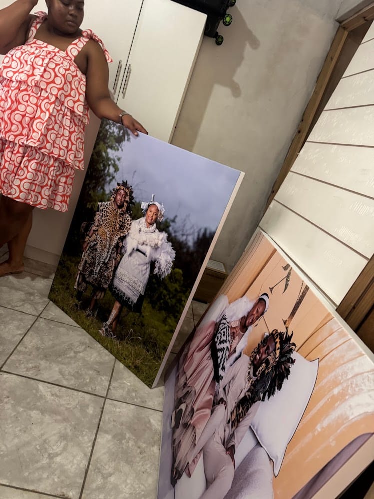Customer photo review of 3 x A0 Super Big Canvas (80.9x102,5cm)