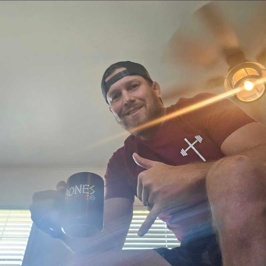 Customer photo review of Original Fitted Performance Tee