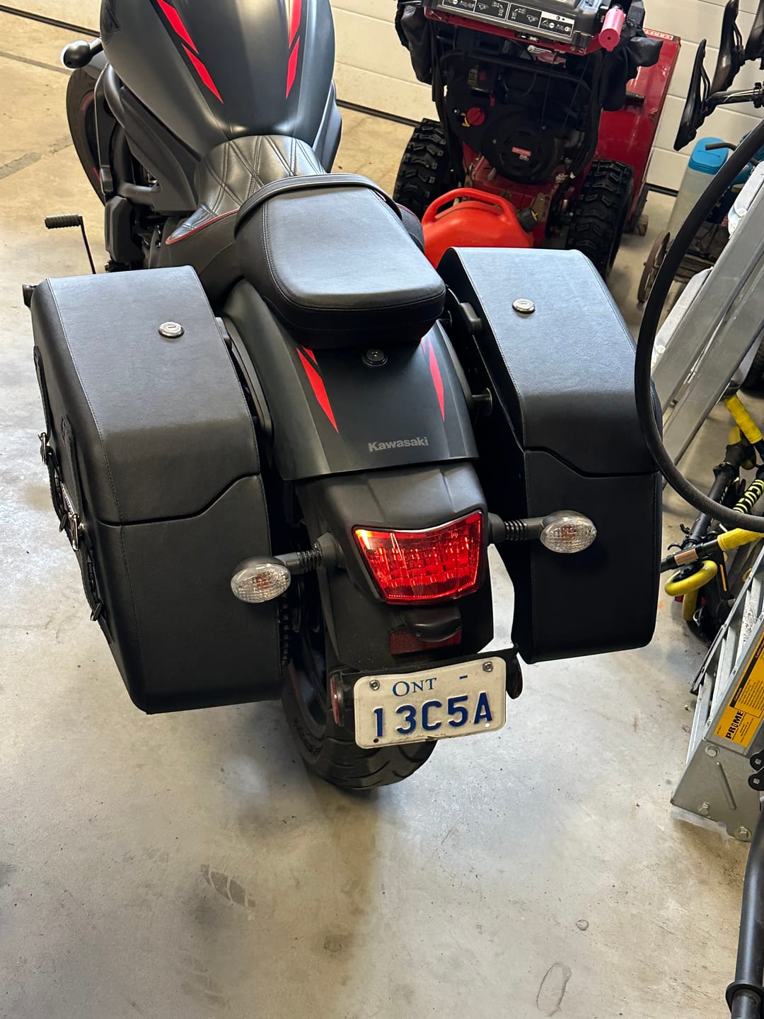Customer photo review of 42L - Baldur Extra Large Kawasaki Vulcan S VN650 Leather Wrapped Motorcycle Hard Saddlebags