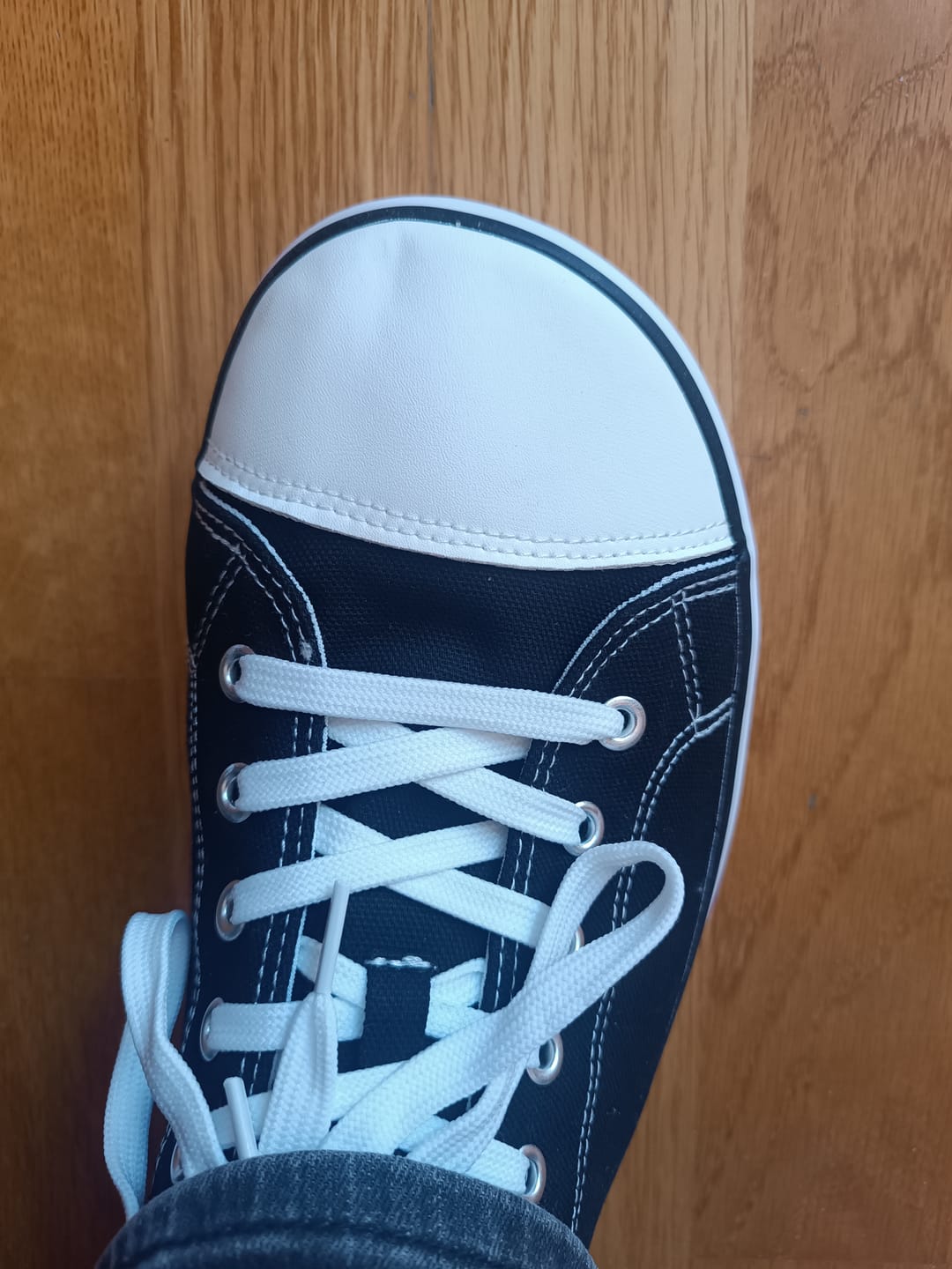 Customer photo review of Roam I - Zapatos Barefoot