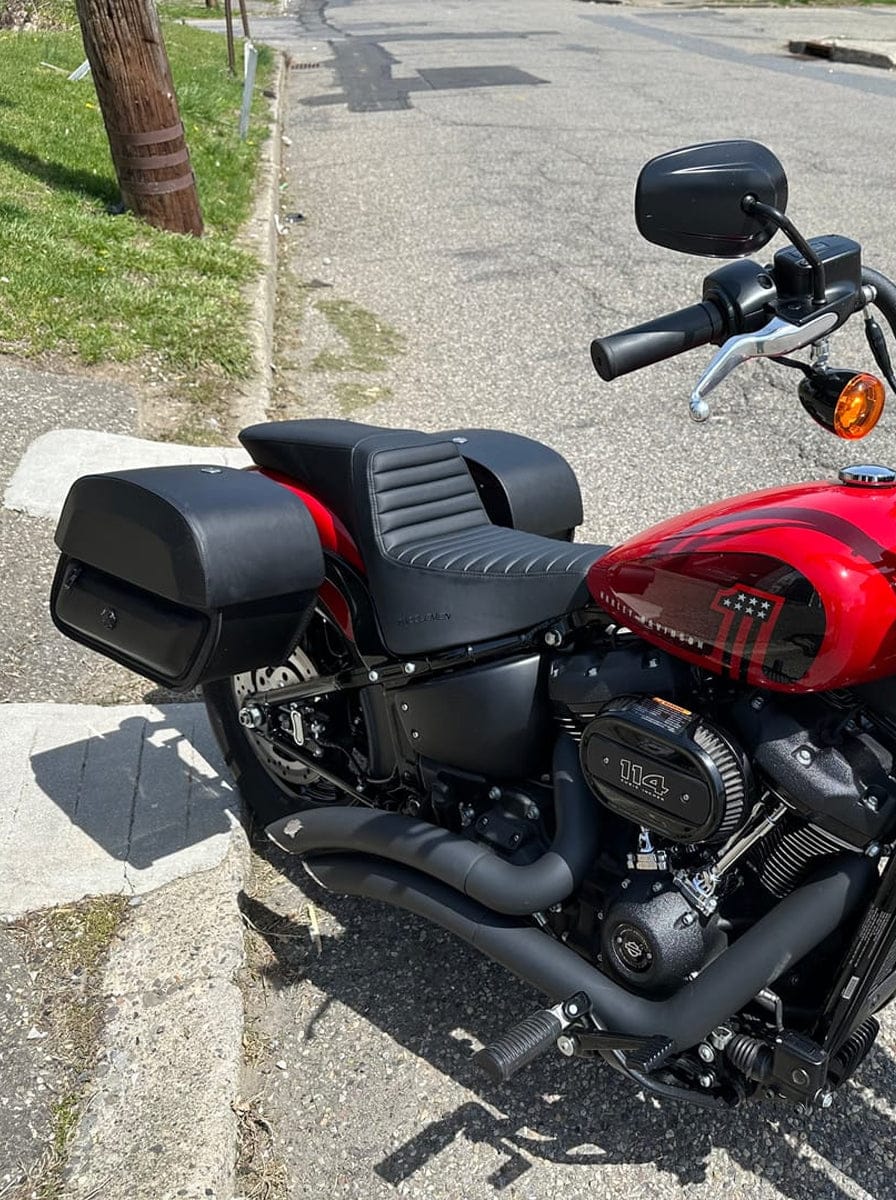 Customer photo review of 28L - Pantheon Medium Quick Mount Motorcycle Saddlebags For Harley Softail Street Bob FXBB/S