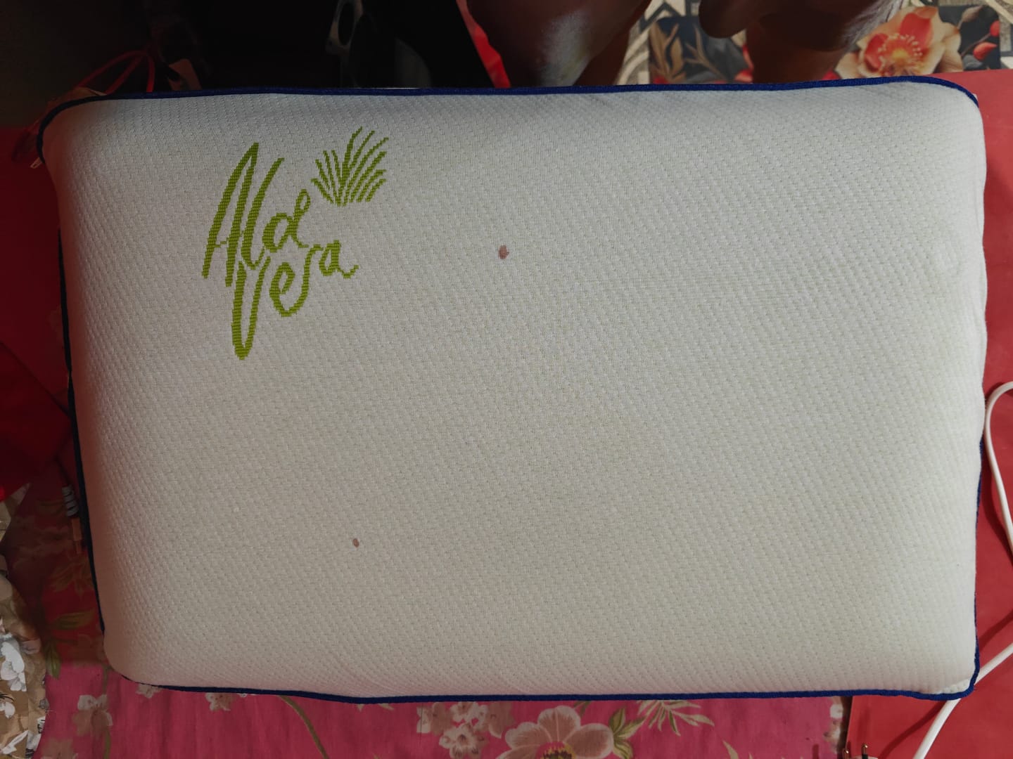Customer photo review of Flo Adjustable Pillow (Memory Foam)