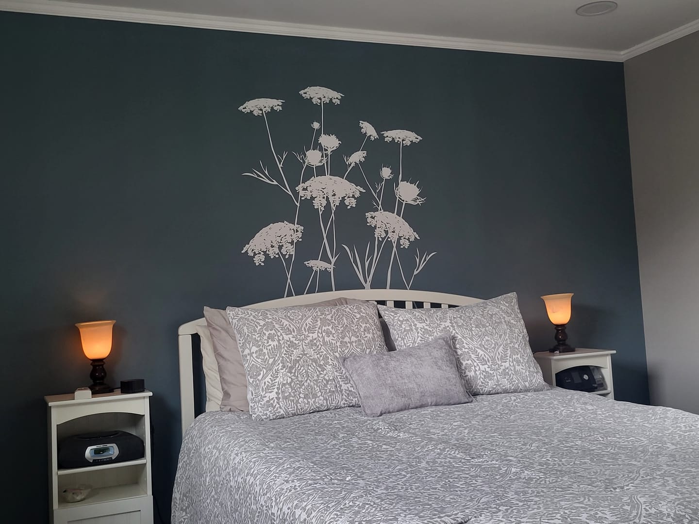 Customer photo review of Queen Anne's Lace Flower Wall Decal. #AC218