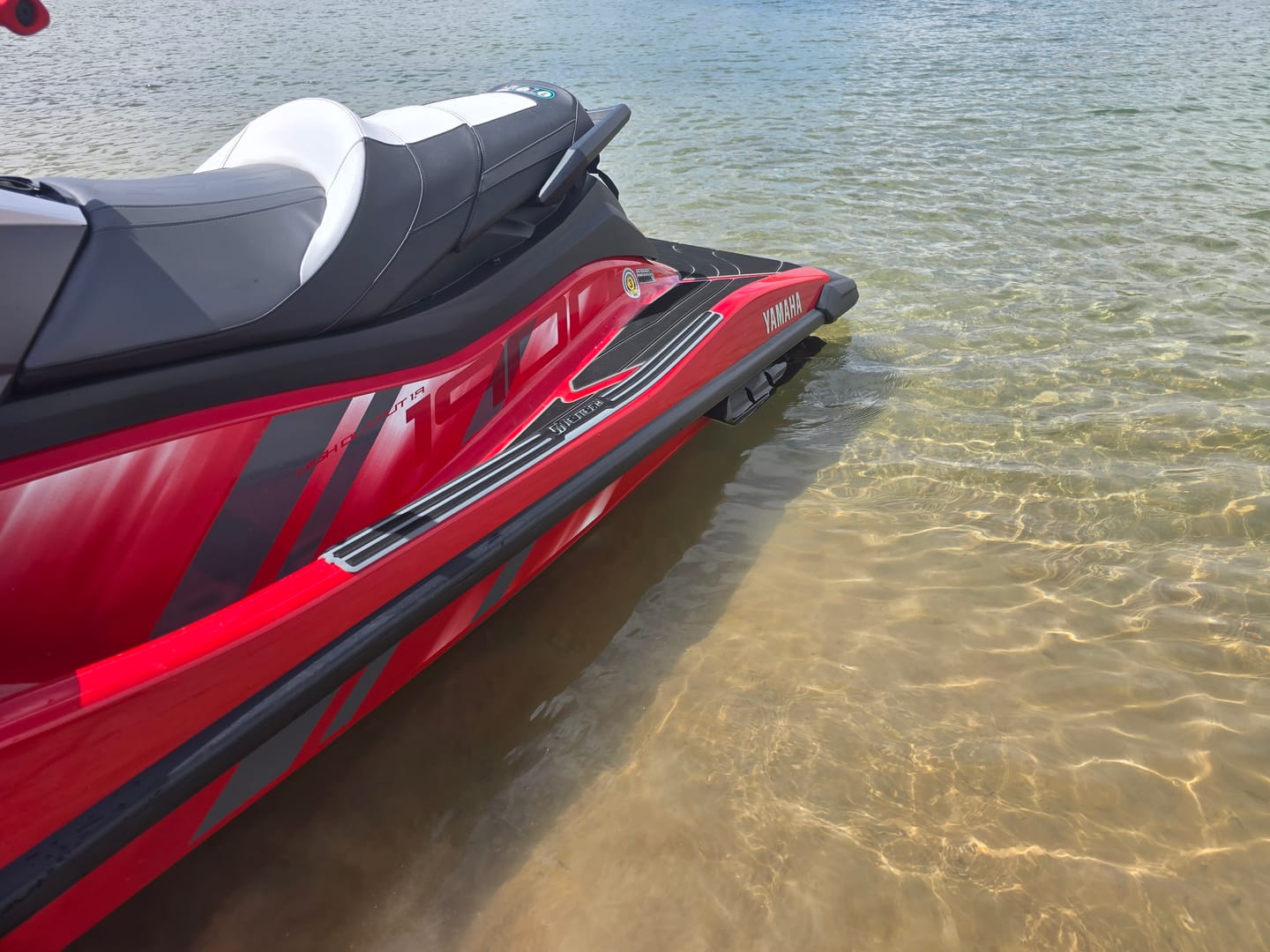 Customer photo review of JET TECH PWC GUNNEL TRACTION PADS
