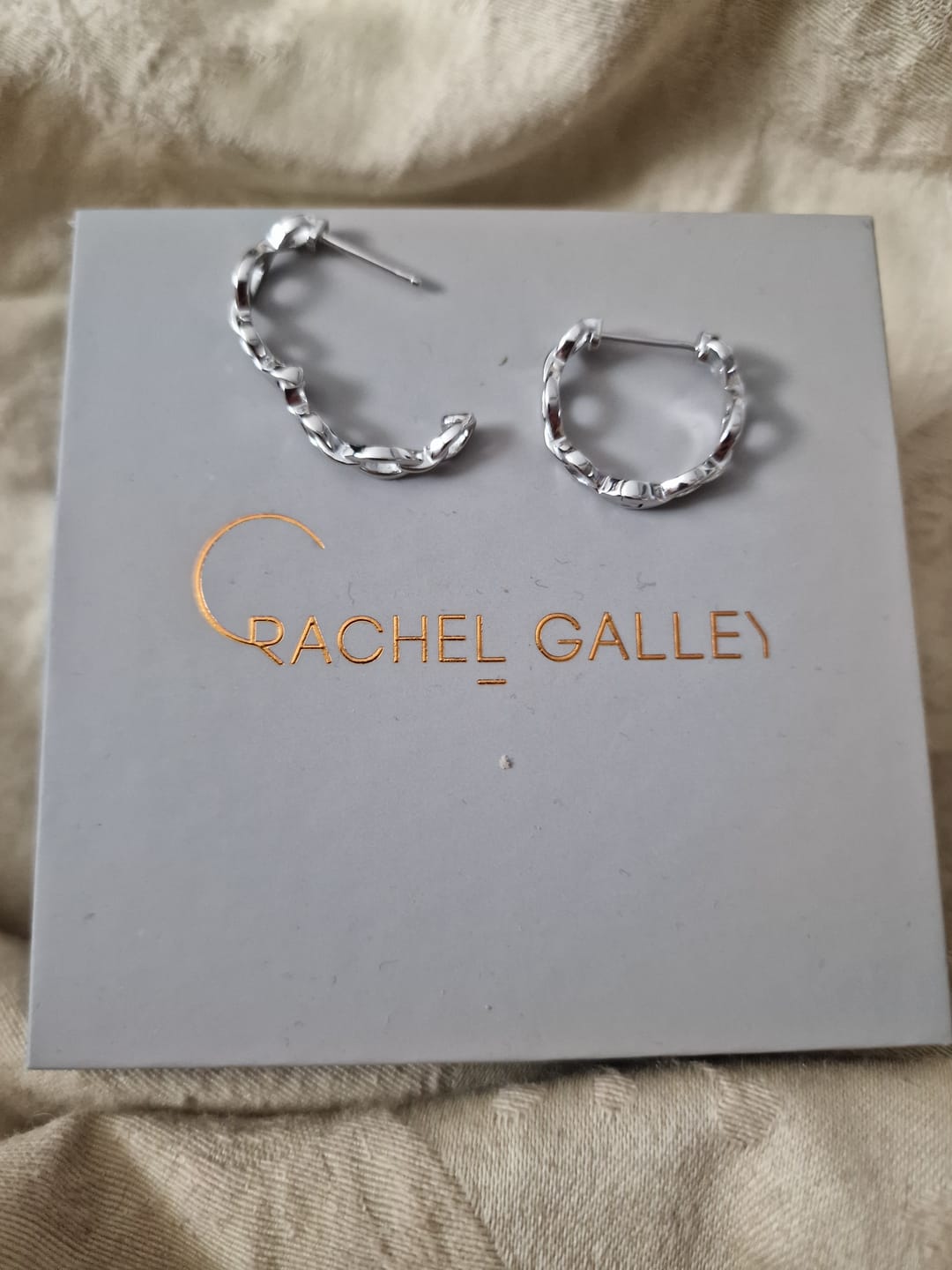 Customer photo review of Molto Multi Link Hoop Earrings