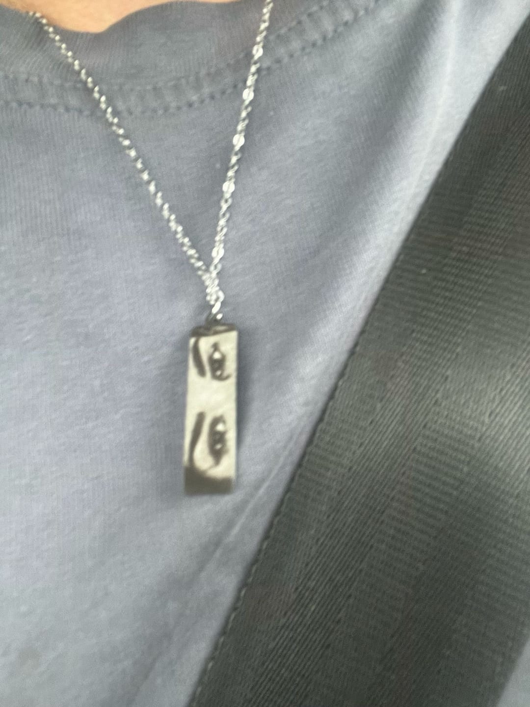 Customer photo review of Halskette mit Anhänger - Augen
