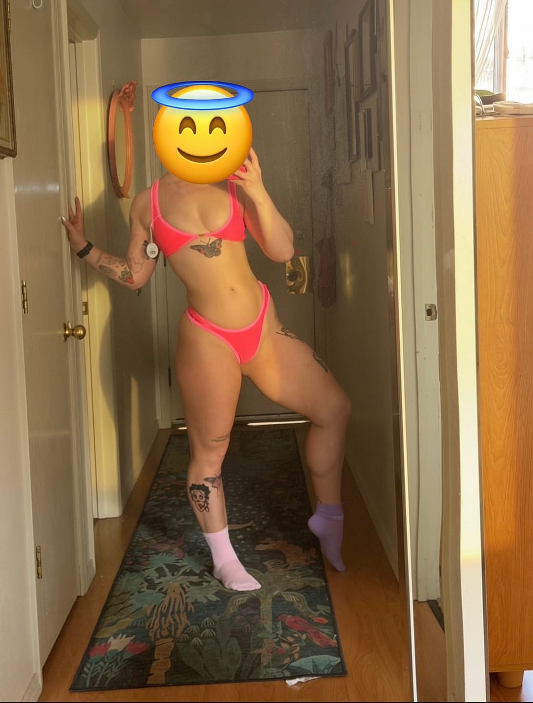 Customer photo review of AMELIA Melon Pop '1993' Minimal Bikini Top