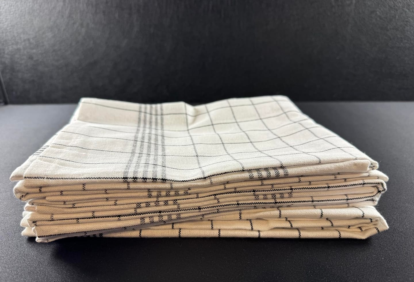 Customer photo review of Magicwipe® Premium Cotton Tea Towels (50 × 70 cm)