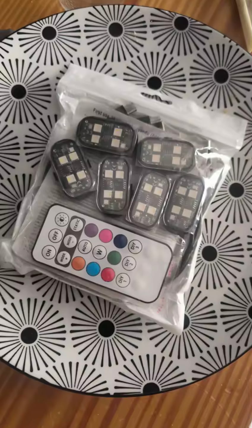 Customer photo review of Kit Premium Iluminación Ambiental LED RGB