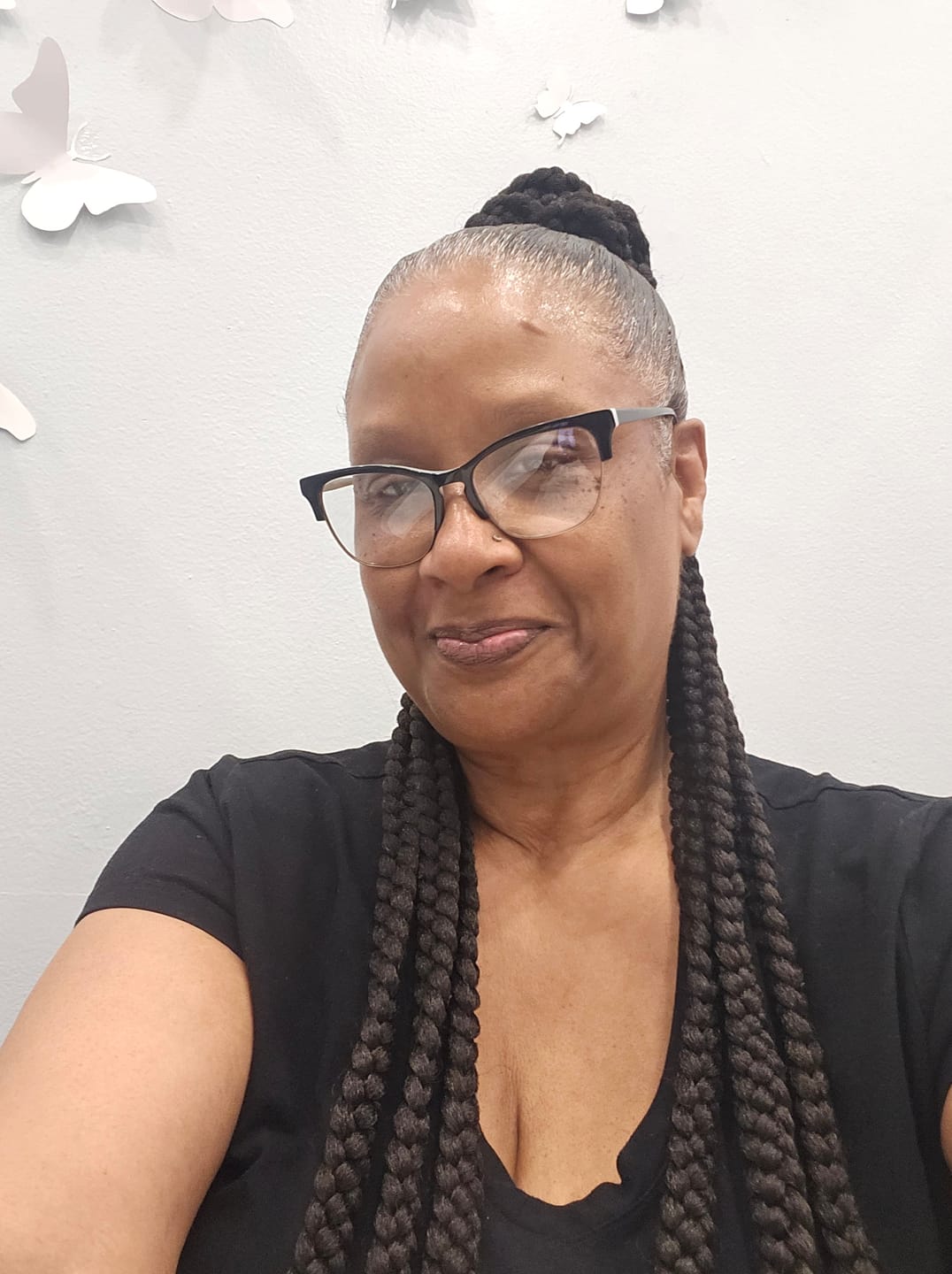 Customer photo review of Sensationnel Glamora Drawstring Bun - GLAM UPDO UNIT 5