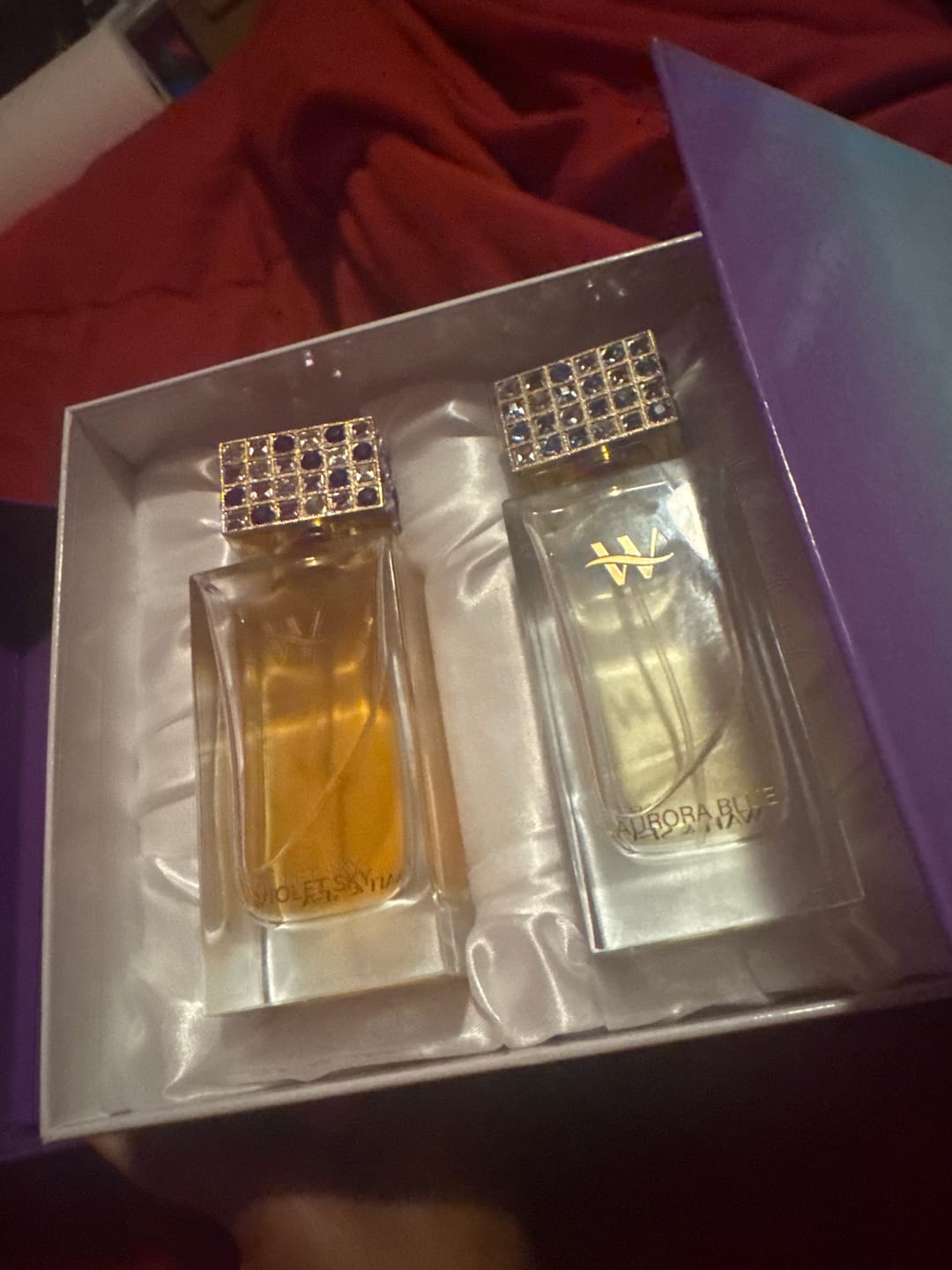 Customer photo review of 2 PIECE GIFT BOX SET - Day & Evening Perfume Collection
