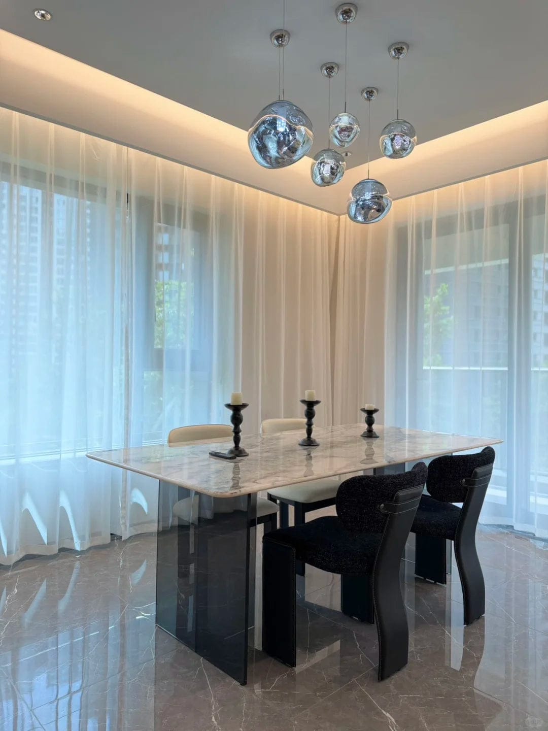 Customer photo review of Tambora Lava Pendant Light, Bulb Version