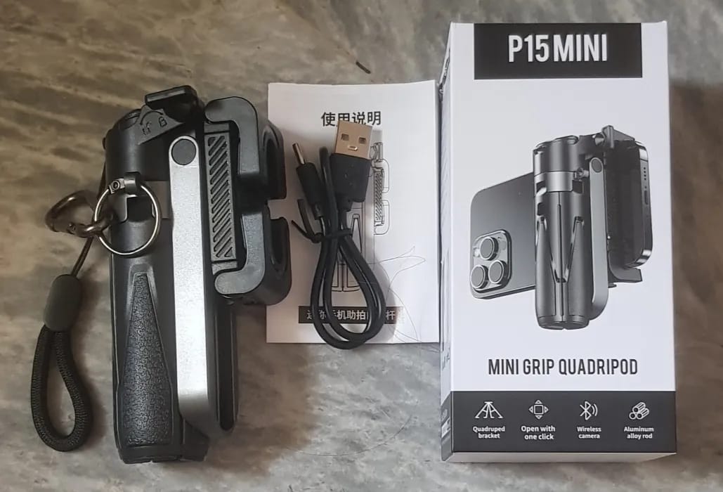Customer photo review of 3-in-1 Mini-Stativ Selfie-Stick mit Bluetooth-Fernbedienung