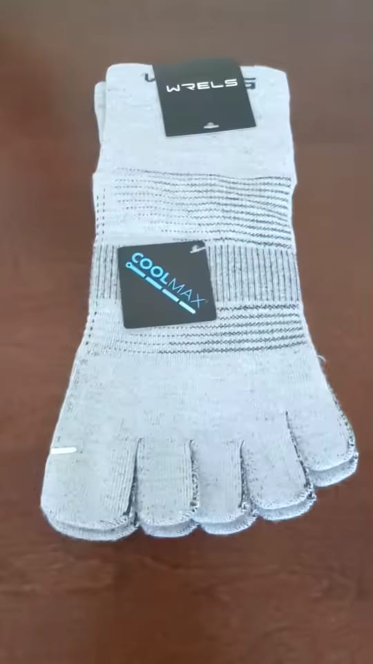 Customer photo review of Fünf-Zehen-Sportsocken – Schnelltrocknend für Laufen & Radfahren