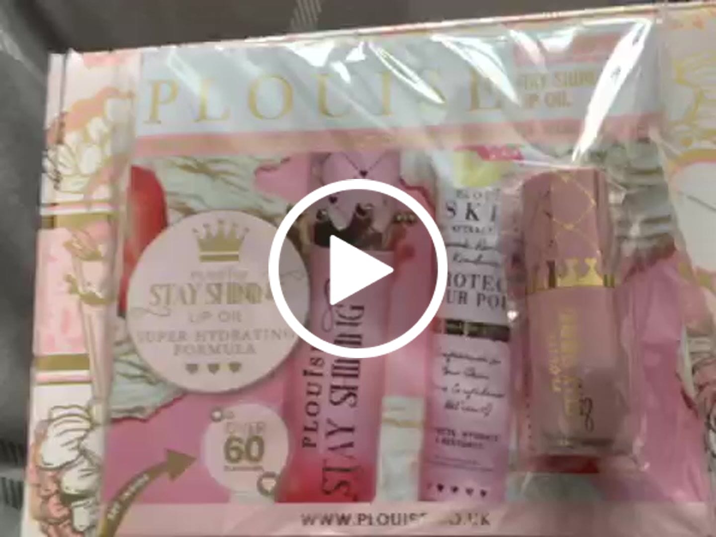 Customer video review of Stay Shining Lip Oil Mini
