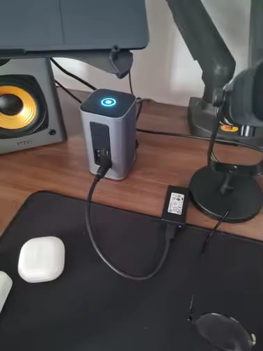 Customer photo review of 12-in-1 USB-C Hub – Doppelt 4K HDMI, 100W PD, RJ45, SD/TF