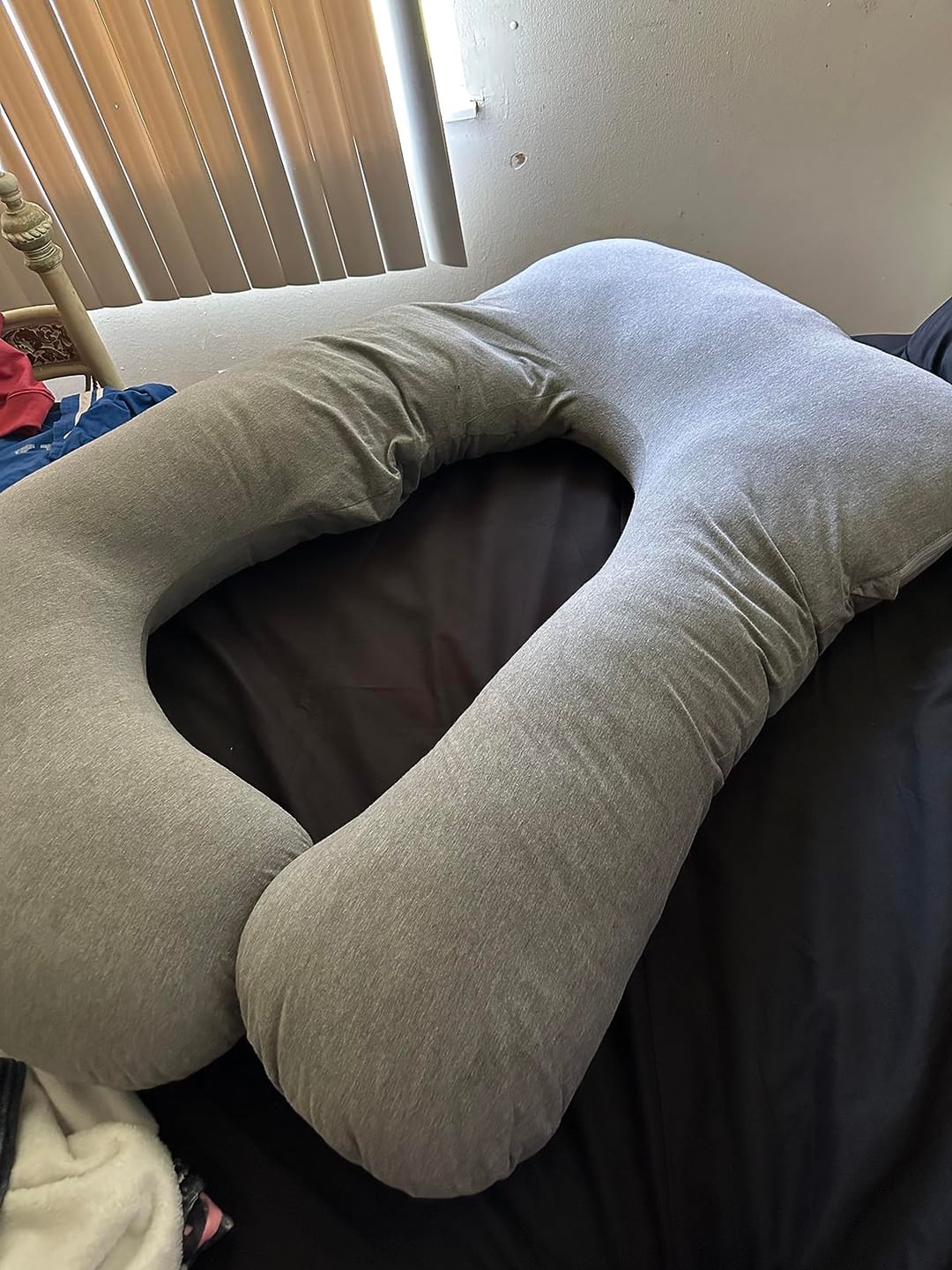 Customer photo review of G-Shape Full Body Maternity Pillow – Memory Foam, Cotton Cover