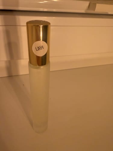 Customer photo review of Lyrah