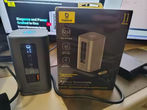 Customer photo review of 12-in-1 USB-C Hub – Doppelt 4K HDMI, 100W PD, RJ45, SD/TF