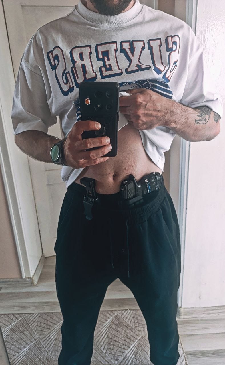 Customer photo review of Everyday Carrier Joggers