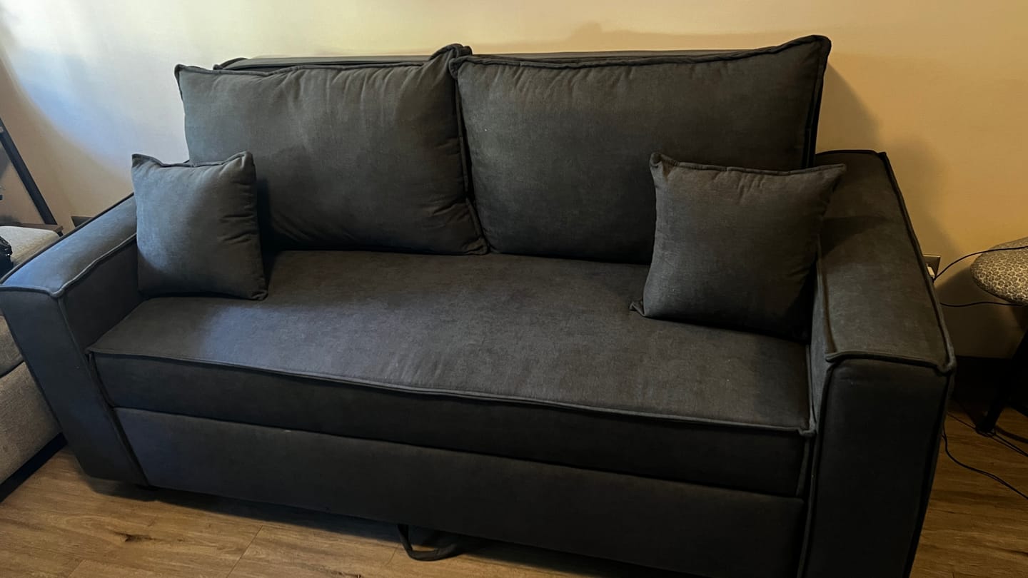 Customer photo review of Sofá Cama Mónaco Cojines Grandes